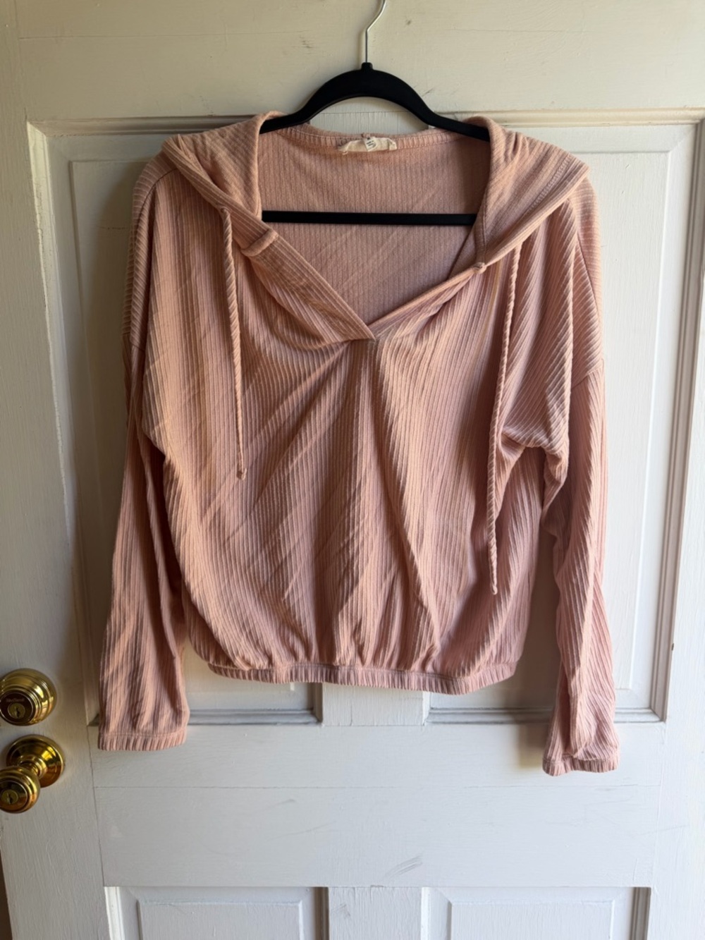 Ribbed V-Neck Hoodie Top - Blush Pink